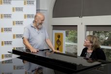 Michael Eavis attends Nordoff Robbins Theraphy Centre 6496.jpg